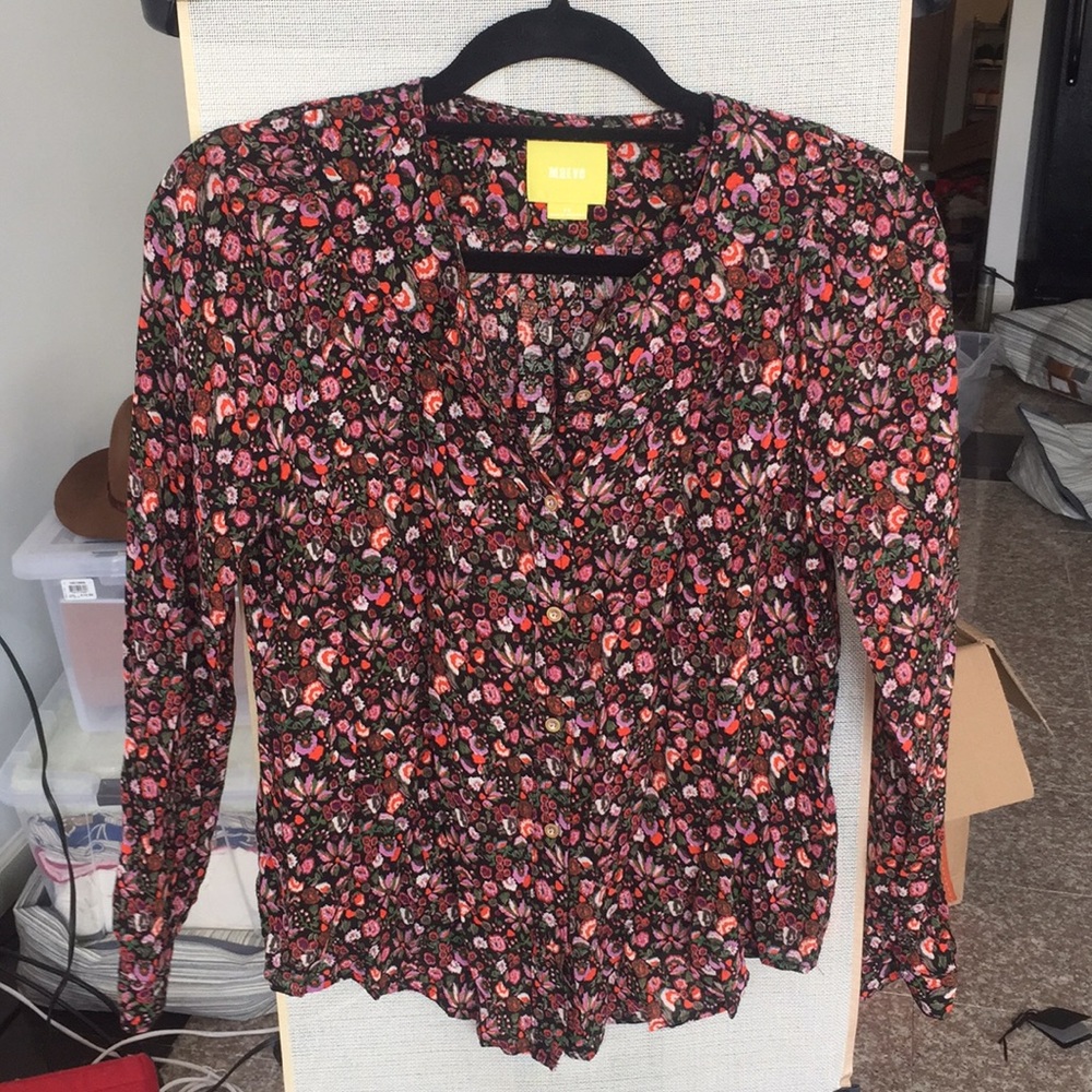 Anthropologie - floral top